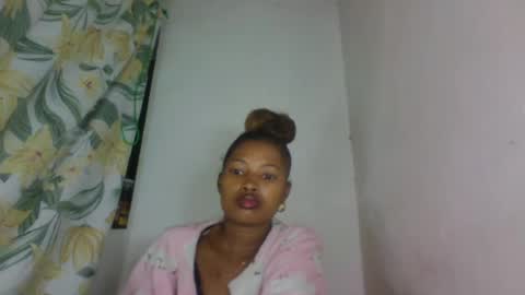 anichamarie0 online show from July 2026 09:23:02 PM
