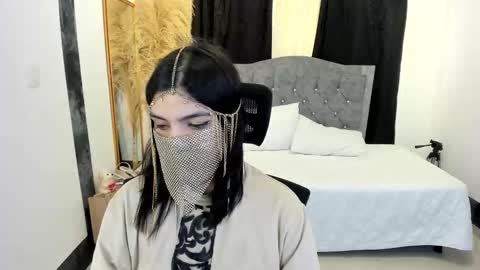 Snapshot of aniisaalii chatting on February 2026 04:10:02 PM Anissa online show from February 2026 04:10:02 PM