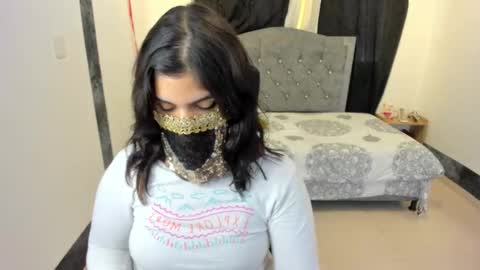 Anissa online show from March 2026 04:12:02 PM