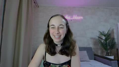 Snapshot of anikabloom chatting on January 2025 04:39:02 AM anikabloom online show from January 2025 04:39:02 AM