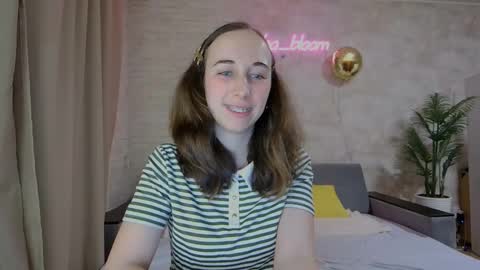 Snapshot of anikabloom chatting on February 2025 08:58:02 PM anikabloom online show from February 2025 08:58:02 PM