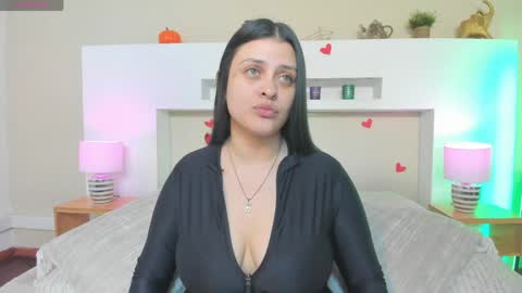 Anika Romano online show from May 2026 11:27:02 AM