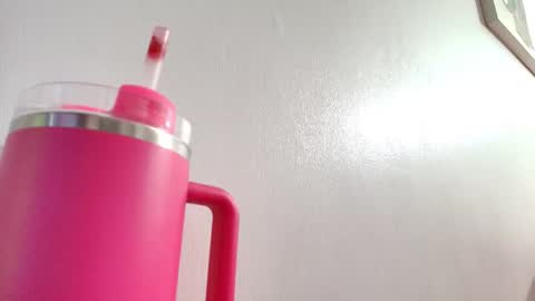 ana independent model online show from December 2025 05:16:01 AM