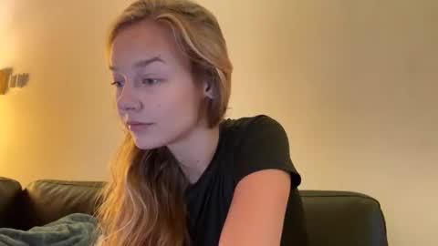 anita__hills online show from November 2025 03:29:02 AM