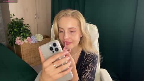 Anita online show from July 2026 01:42:02 AM