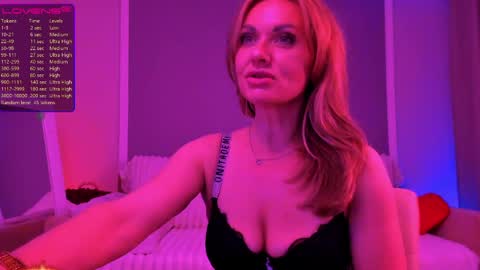 Anita online show from May 2026 10:07:01 PM
