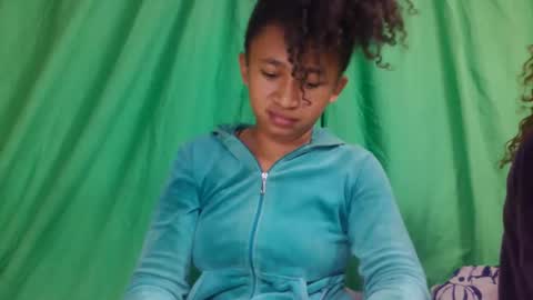 anitaazzh online show from June 2026 07:35:02 PM