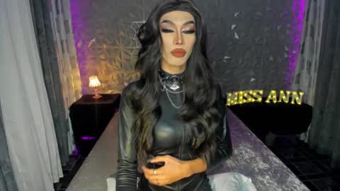 Snapshot of anitacruisze chatting on January 2025 07:04:01 PM Miss Ann online show from January 2025 07:04:01 PM