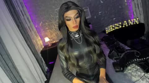 Snapshot of anitacruisze chatting on January 2025 11:53:02 PM Miss Ann online show from January 2025 11:53:02 PM