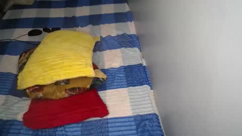 aniz65 online show from December 2025 03:24:01 AM