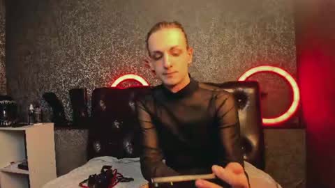 Angel online show from June 2026 06:32:01 PM