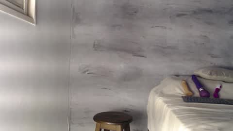 Snapshot of anjinhama chatting on March 2025 06:30:01 PM Hello My name is NaiaraPv is OPEN online show from March 2025 06:30:01 PM