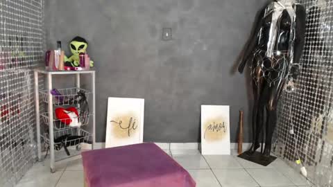 Hello My name is NaiaraPv is OPEN online show from June 2026 02:29:01 AM