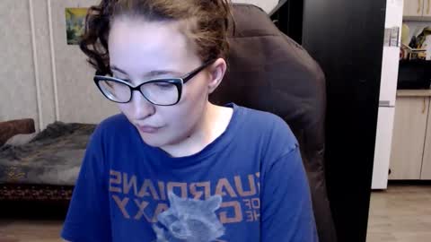 Snapshot of ankey_rayah chatting on November 2025 10:21:01 PM Nameless online show from November 2025 10:21:01 PM