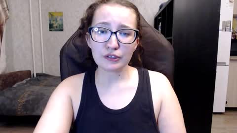 Snapshot of ankey_rayah chatting on November 2025 05:14:02 PM Nameless online show from November 2025 05:14:02 PM