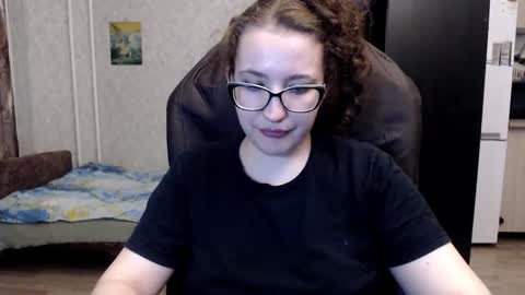 Snapshot of ankey_rayah chatting on December 2025 12:34:02 PM Nameless online show from December 2025 12:34:02 PM