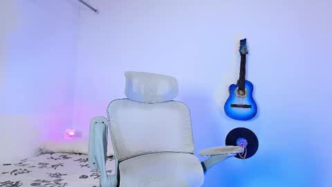 Anky online show from September 2025 12:23:02 AM