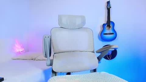 Anky online show from September 2025 12:02:02 AM