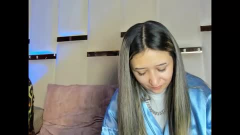 Snapshot of anlleloandangela chatting on April 2026 04:35:01 PM ANGEL AND TEFY online show from April 2026 04:35:01 PM