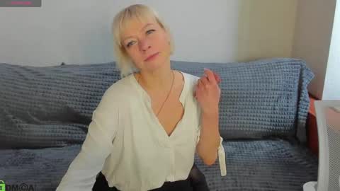 ann_annise online show from May 2026 01:02:02 AM