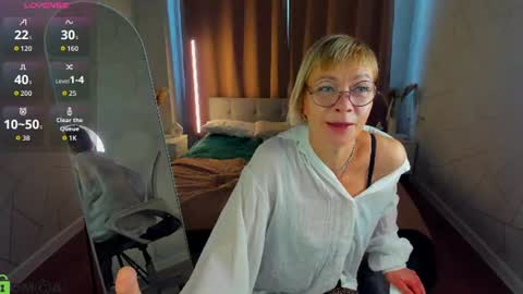 ann_annise online show from July 2026 12:57:01 AM