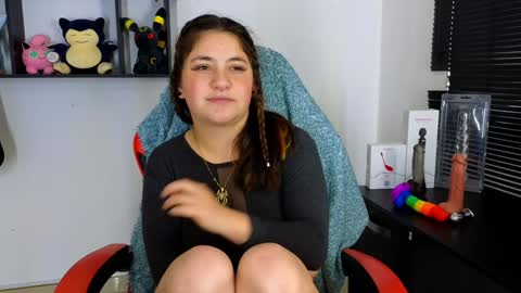 Only fans   online show from February 2025 06:45:01 PM