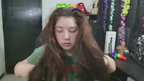 Snapshot of ann_cohen chatting on April 2026 11:27:01 AM Only fans online show from April 2026 11:27:01 AM