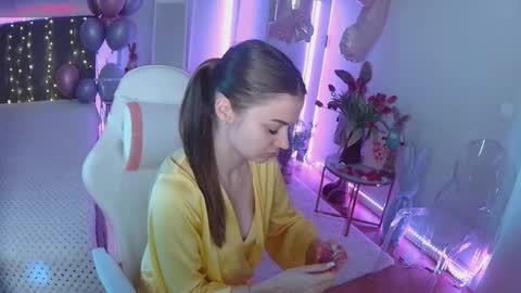 ann_woood online show from March 2026 06:52:01 AM