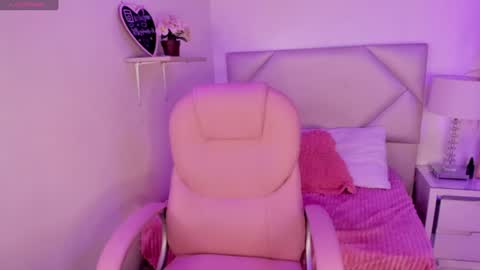 ANNA online show from July 2026 06:39:02 PM