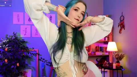 Violett online show from January 2025 04:37:02 PM