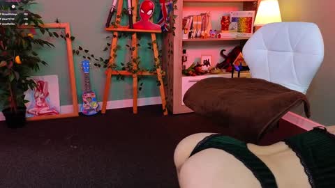 Violett online show from January 2025 07:18:01 PM