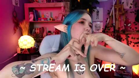 Violett online show from February 2025 08:07:02 PM