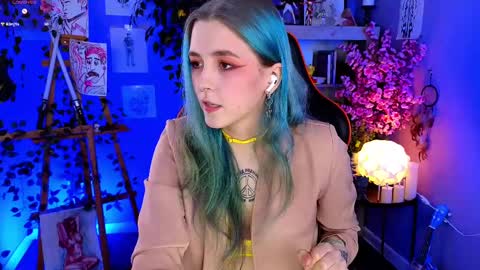 Violett online show from March 2025 04:46:01 PM