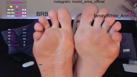 Snapshot of anna_bonbon chatting on November 2025 01:00:02 PM anna_bonbon online show from November 2025 01:00:02 PM