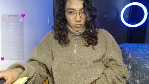 Anna online show from February 2025 03:09:02 PM