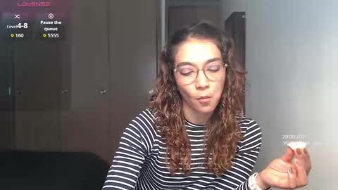 Anna online show from September 2025 03:39:01 PM