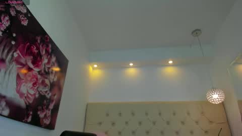 Snapshot of anna_jules chatting on November 2025 10:20:02 PM Anna Jules online show from November 2025 10:20:02 PM