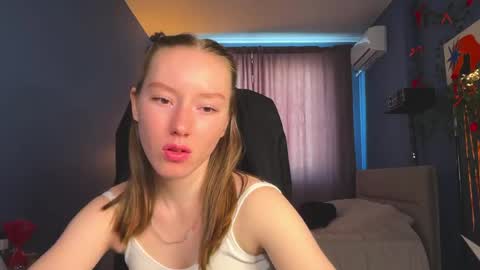 Snapshot of anna_kare chatting on April 2026 11:46:02 AM Anna online show from April 2026 11:46:02 AM