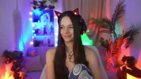 Snapshot of anna_leah_ chatting on July 2026 07:39:01 PM x Anna Leah x online show from July 2026 07:39:01 PM