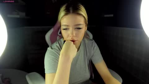 Anna online show from January 2026 01:09:01 AM