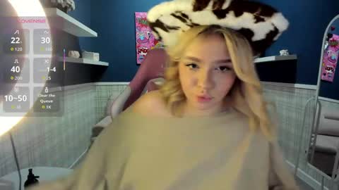 Snapshot of anna_robinson chatting on April 2026 12:16:01 AM Anna online show from April 2026 12:16:01 AM