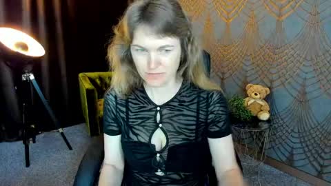 Annabel online show from June 2026 05:22:01 AM