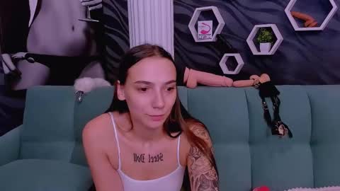 annabishop online show from January 2025 06:22:01 AM