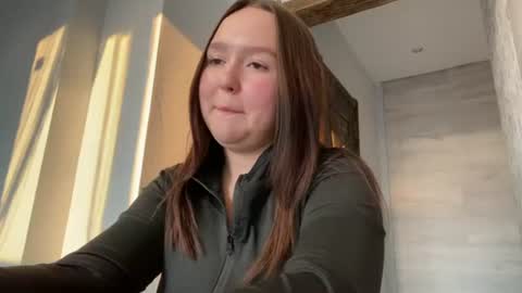 annadelicious_ online show from July 2026 03:14:02 PM