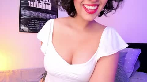 annafoox_ online show from May 2026 12:48:01 PM