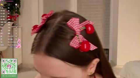 Holly Molly Im Polly online show from June 2026 11:40:02 PM