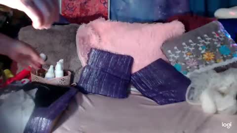 AnnaMila online show from July 2026 06:17:02 PM