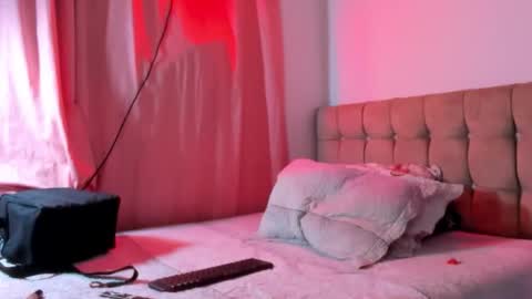 Snapshot of annaraquel_ chatting on March 2026 02:37:01 AM anna online show from March 2026 02:37:01 AM