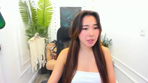 Anna online show from October 2025 04:24:01 AM