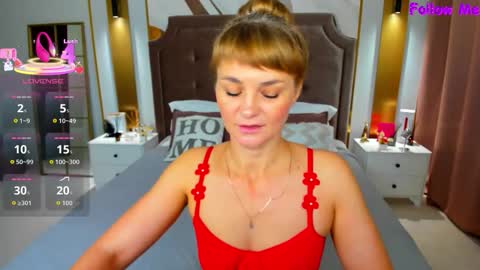 Anna online show from September 2025 12:58:02 AM